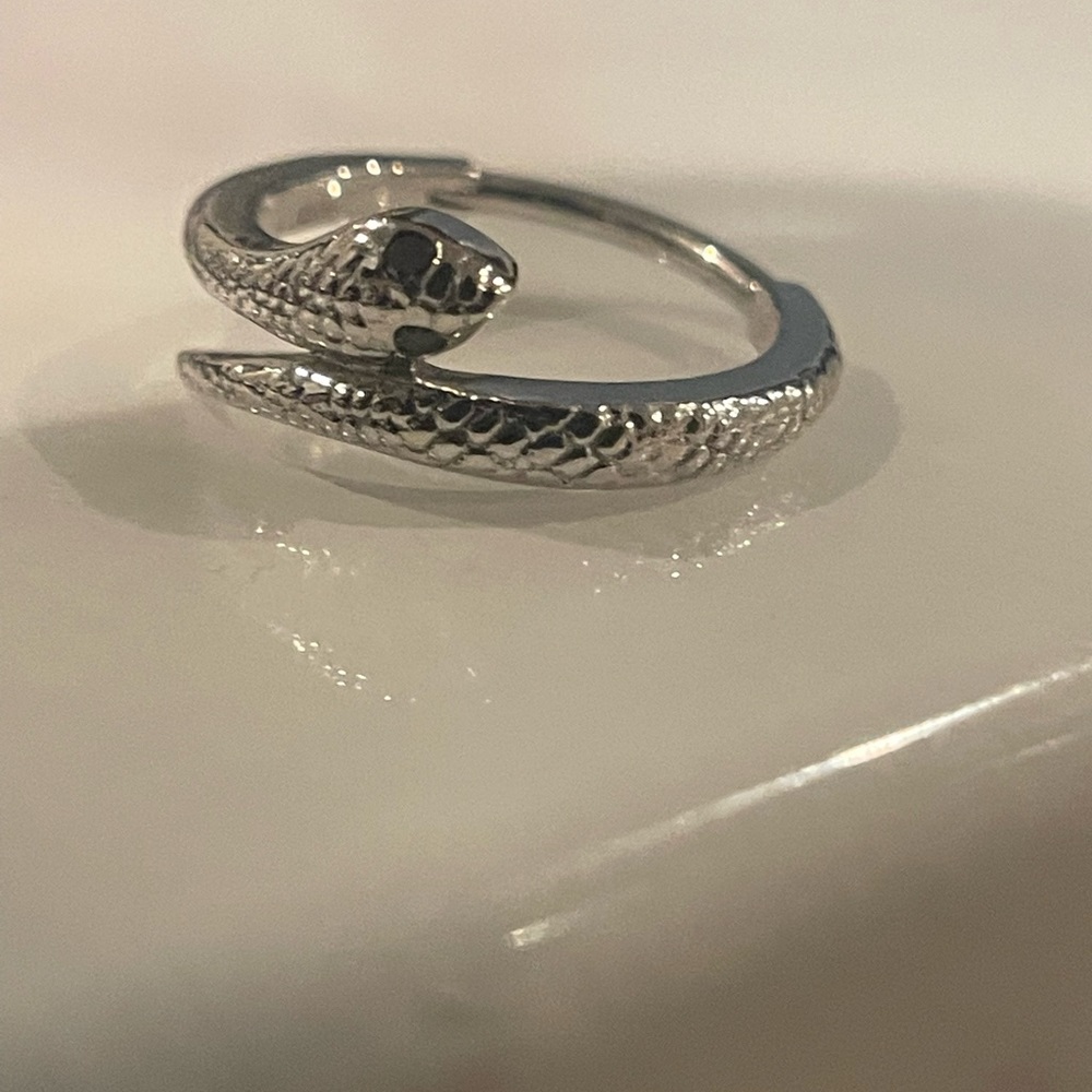 Authentic 1/2 12mm white gold BVLA Cobra hinge ring genuine black Diamond eyes